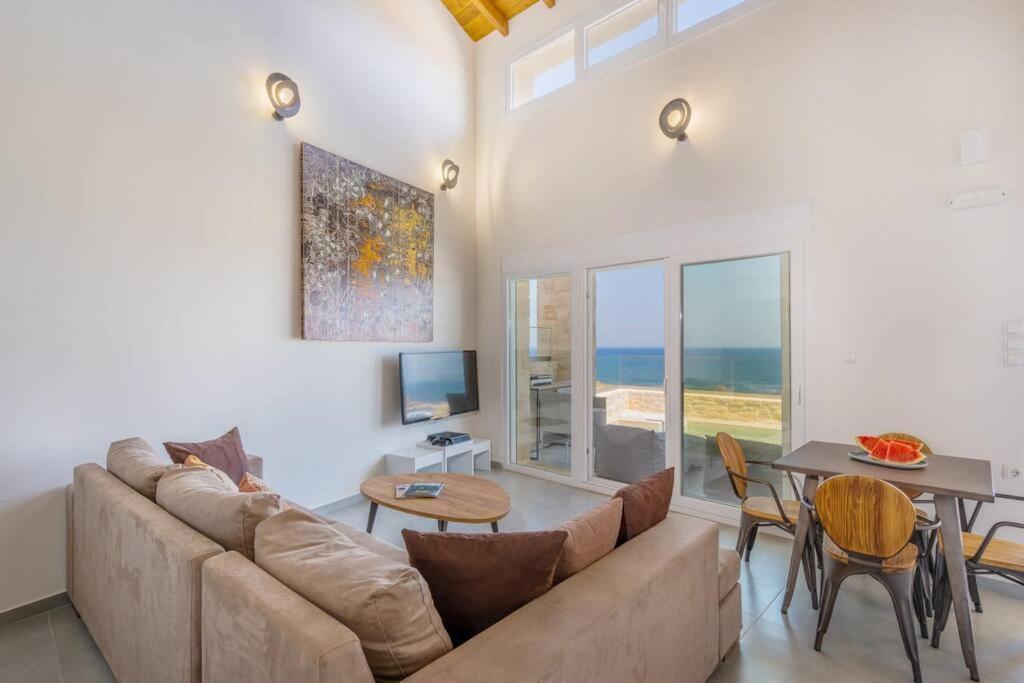 Sofia Suite, A Seafront Hideaway ! Pánormos 외부 사진
