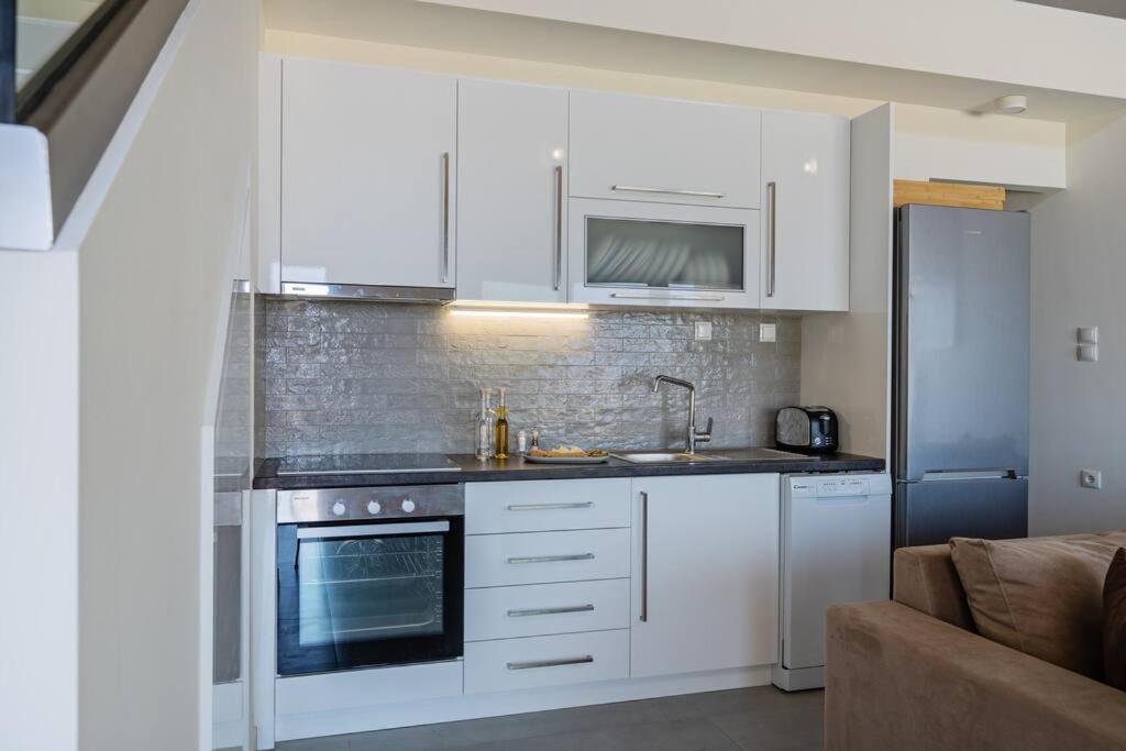 Sofia Suite, A Seafront Hideaway ! Pánormos 외부 사진